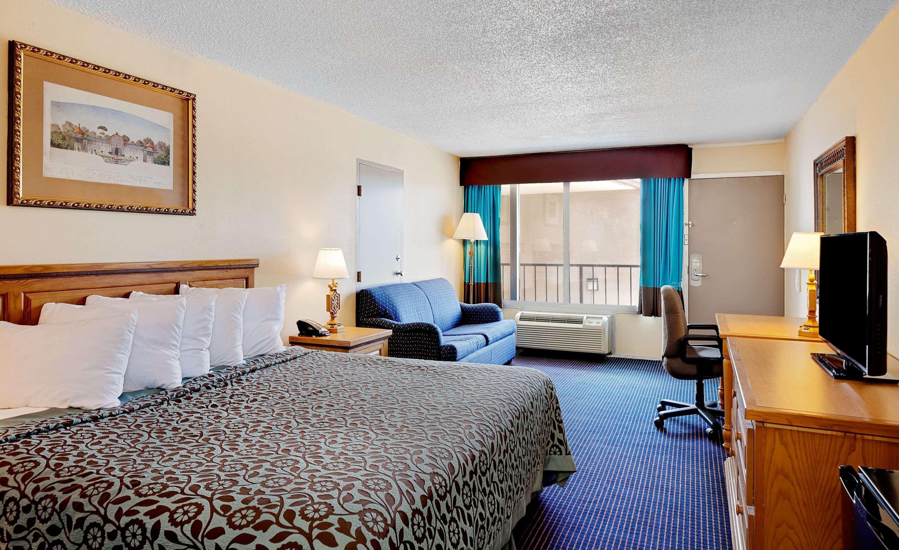 Days Inn By Wyndham Lafayette Near Lafayette Airport Exterior photo